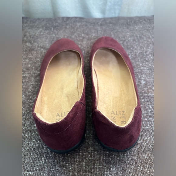 Naturalizer Flexy Suede Flats Slip on Shoes Size 8.5 M - Picture 3 of 5